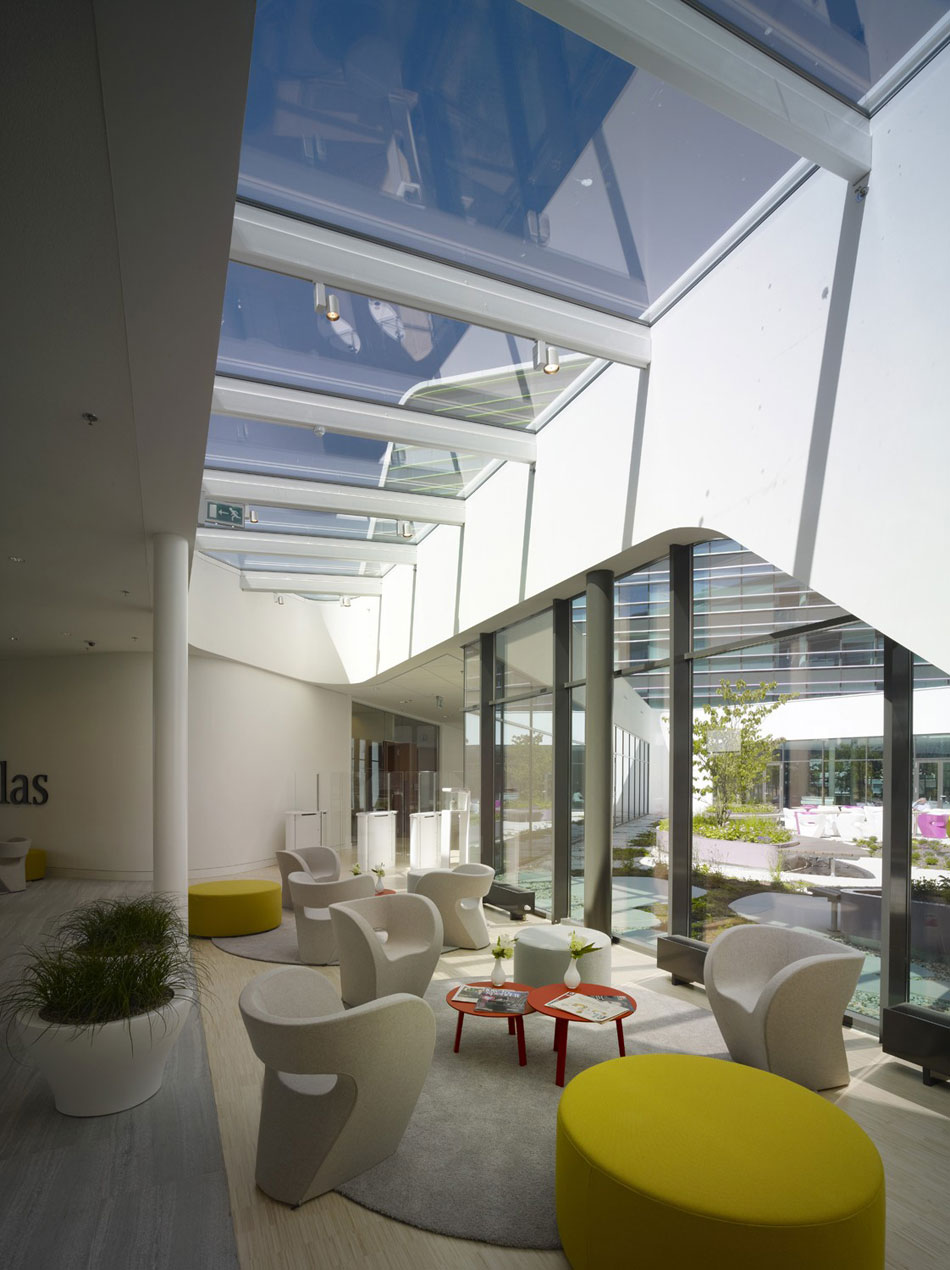 unstudio astellas mirai house in leiden designboom