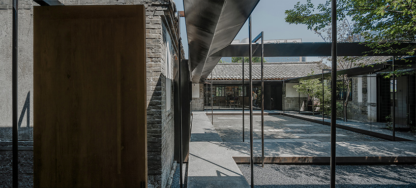 vector architects turns courtyard into 'suochengli neighborhood library'