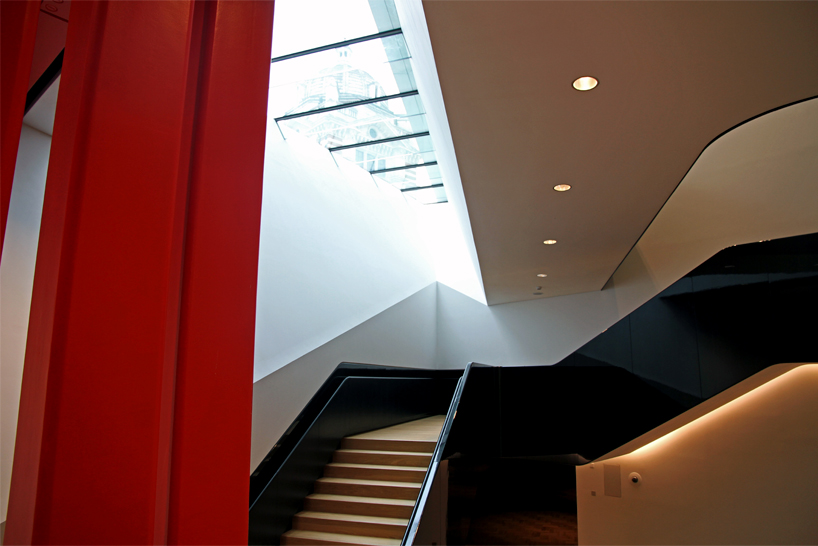 victoria-albert-museum-V-A-exhibition-road-quarter-london-amanda-levete-AL_A-designboom-g6