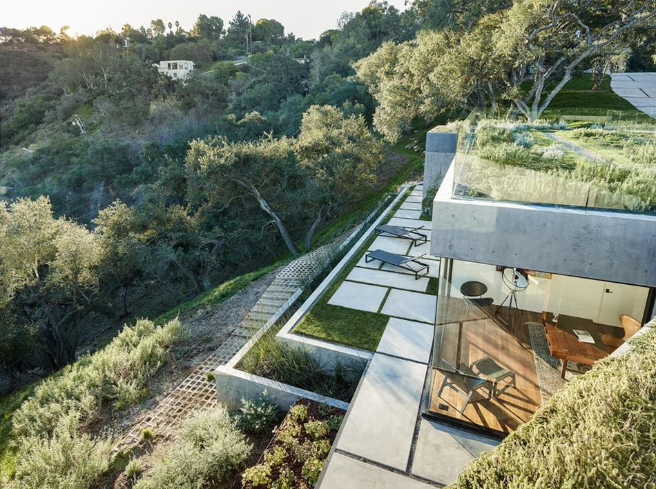 walker workshop oak pass main house beverly hills california designboom