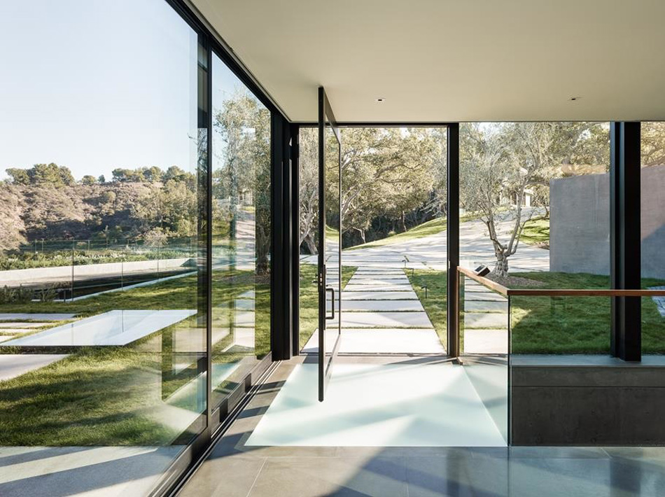 walker workshop oak pass main house beverly hills california designboom