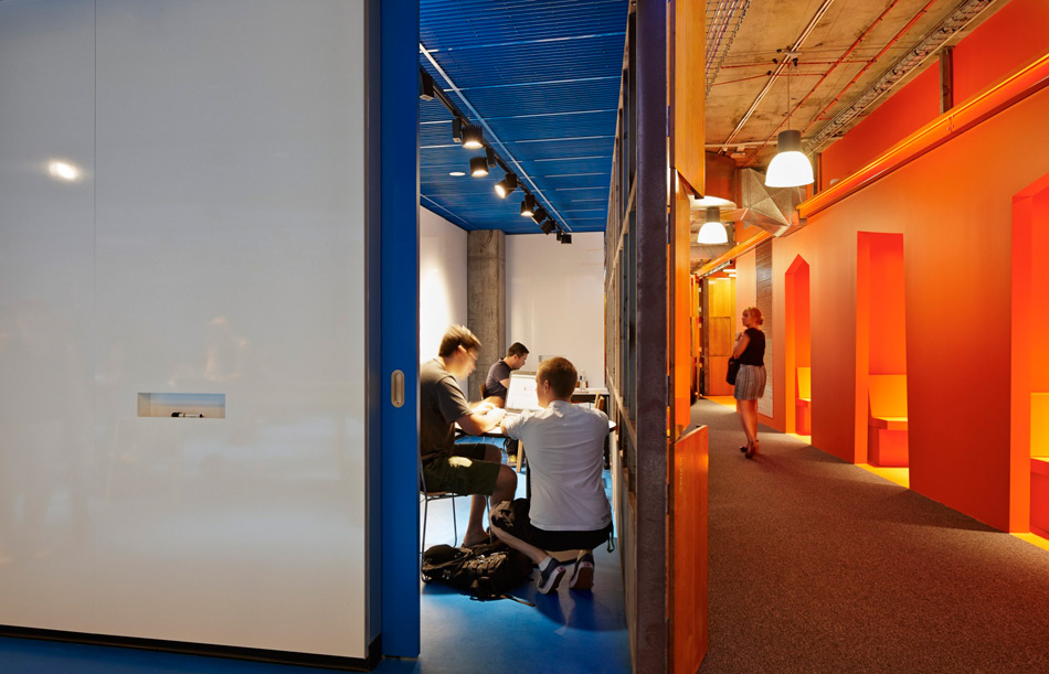 woods bagot muse macquarie university designboom