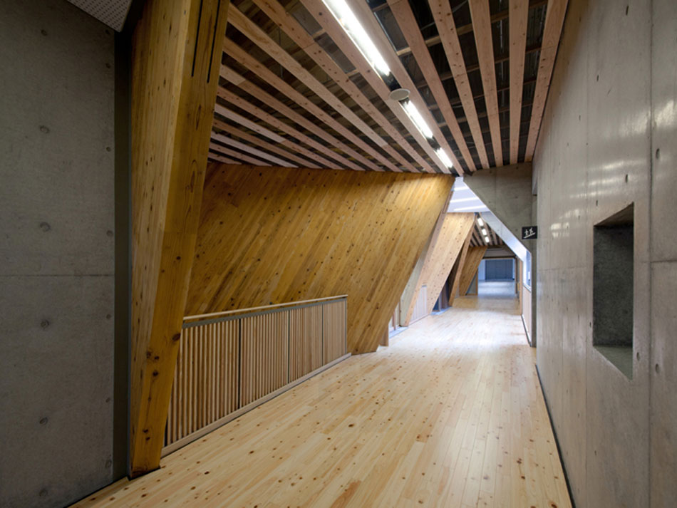 workstation: kuma technical high school administrative bldg.