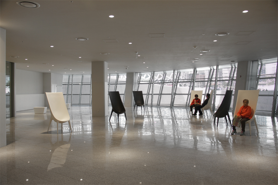 zaha hadid: dongdaemun design park, seoul