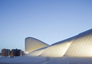 zaha hadid: heydar aliyev center, baku, azerbaijan zaha hadid: heydar aliyev center, baku, azerbaijan