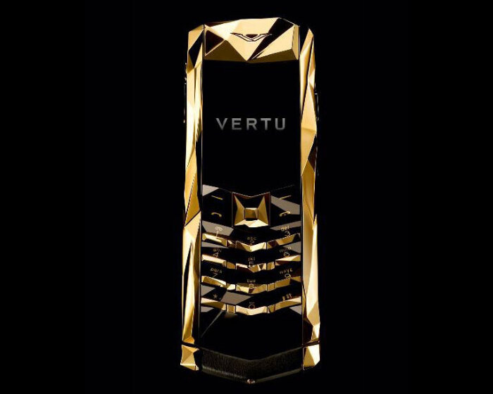 'boucheron 150' mobile phone by vertu