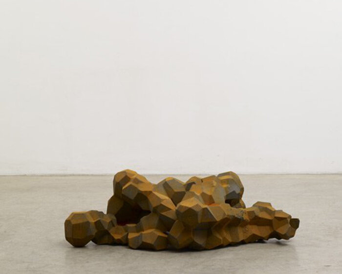 antony gormley: aperature exhibition at xavier hufkens gallery, brussels