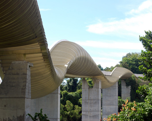 henderson waves by RSP architects planners and engineers, IJP corporation