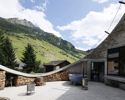 SeARCH and CMA: villa vals