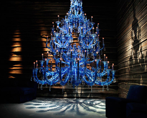 paola navone's blu chandelier for barovier & toso