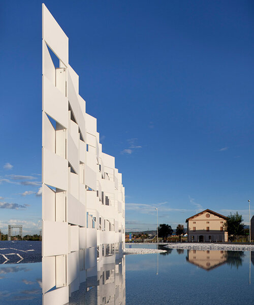 kengo kuma: casalgrande ceramic cloud