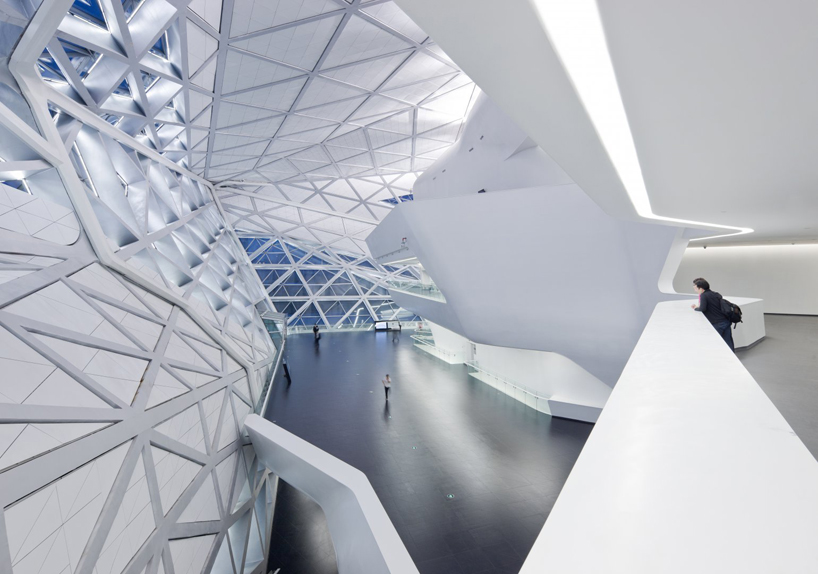 zaha hadid: guangzhou opera house update