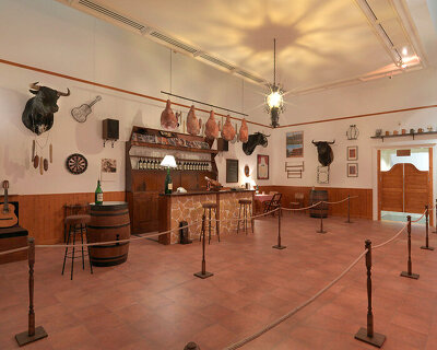 singapore biennale 2011: simon fujiwara recreates the bar in his parents’ hotel in spain