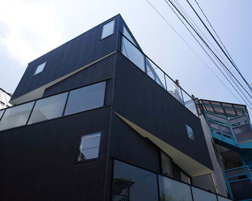 KINO architects: tokyo balconies