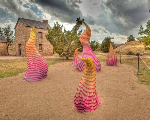 crayon wildfire sculptures by herb williams