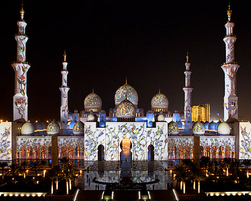 obscura digital: sheikh zayed grand mosque projections