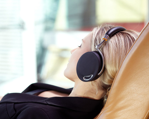 philippe starck: zik headphones