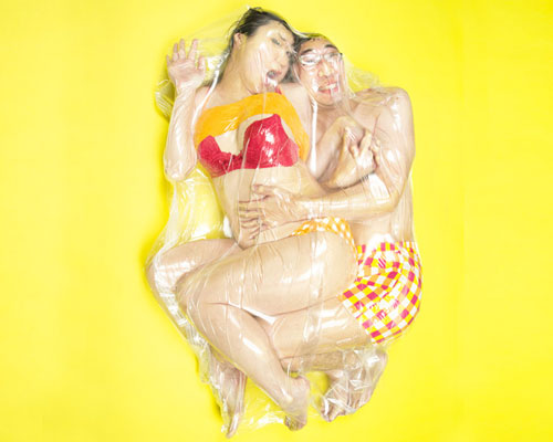 vacuum sealed couples by photographer hal