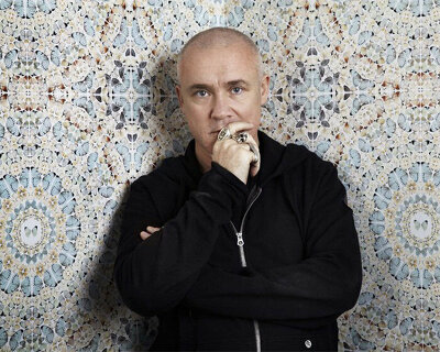 damien hirst retrospective at tate modern