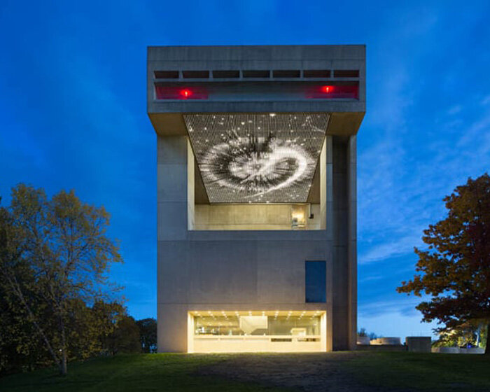 cosmos lighting simulation by leo villareal