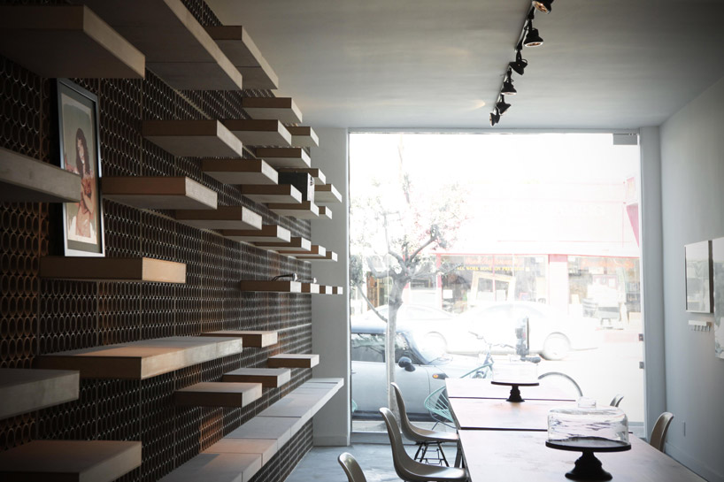 DCPParquitectos: optica dr. york eyewear store