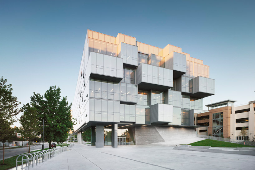 saucier + perrotte architectes: UBC faculty of pharmaceutical sciences