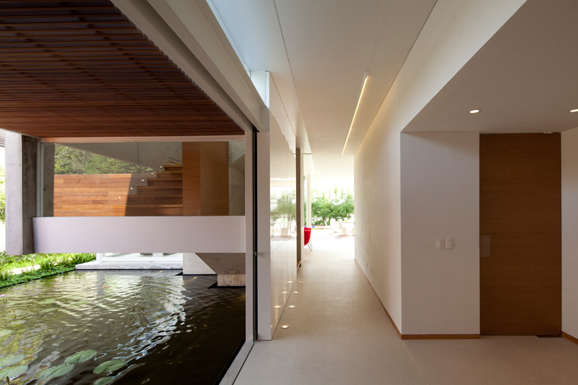 hernandez silva arquitectos: house FF, mexico
