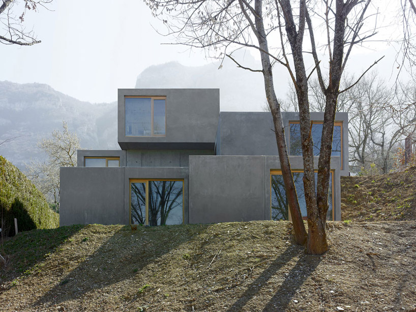 prefab house in collonges by pierre alain dupraz architects