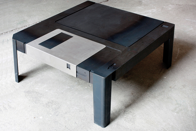 floppy disk table by axel van exel + marian neulant