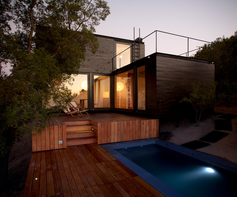 emA arquitectos: pangal refuge, chile