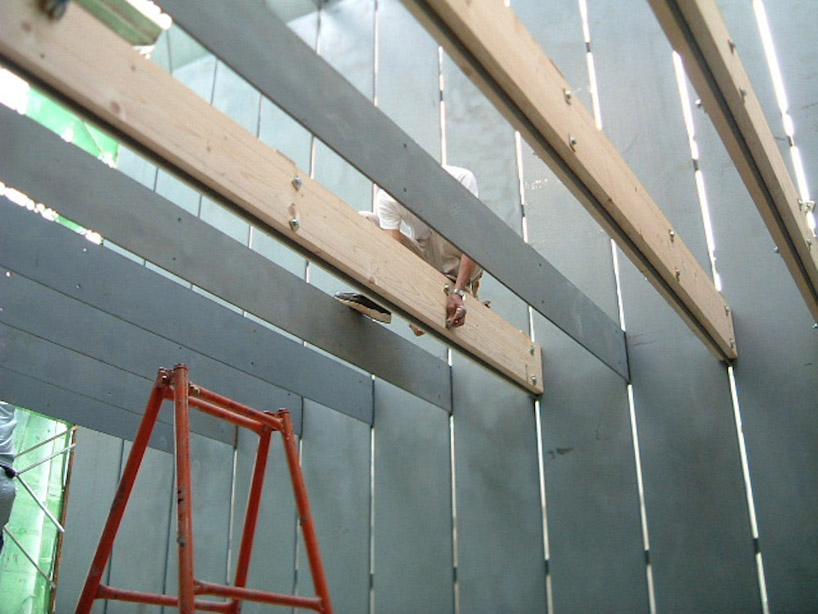 tokyo steel house by MDS built from a system of metal plates