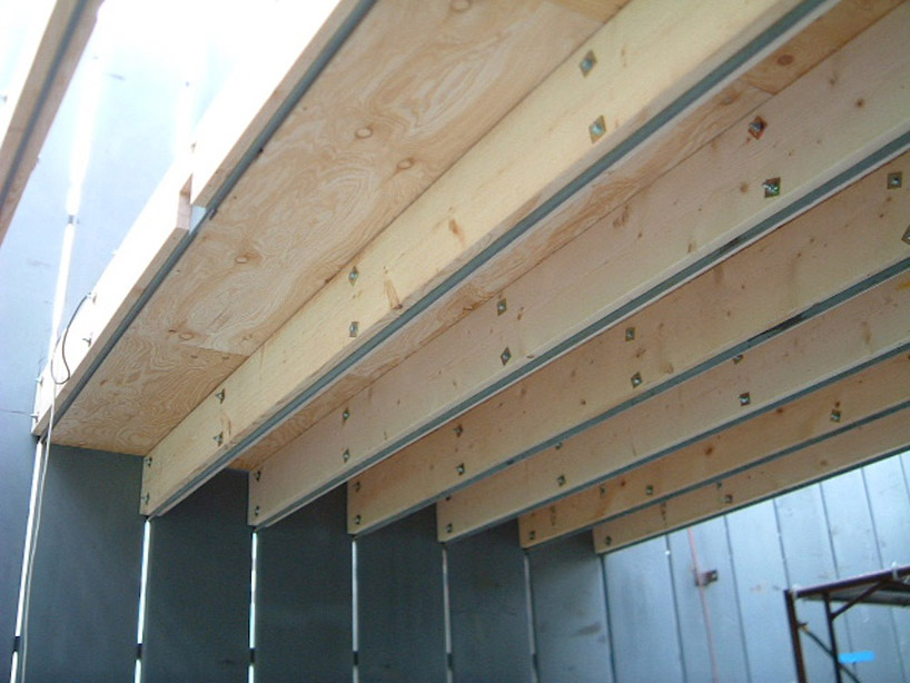 tokyo steel house by MDS built from a system of metal plates