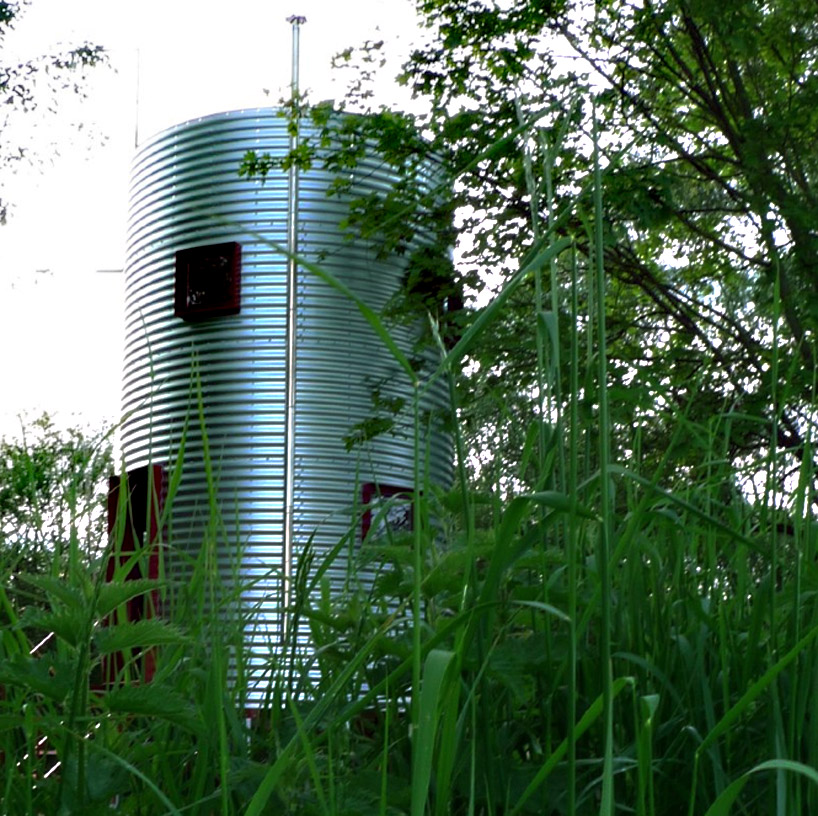 syllogie inhabitable silo by antoine pradels and gregoire chombard