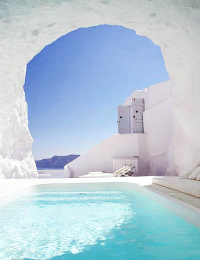 katikies hotel in oia santorini, greece