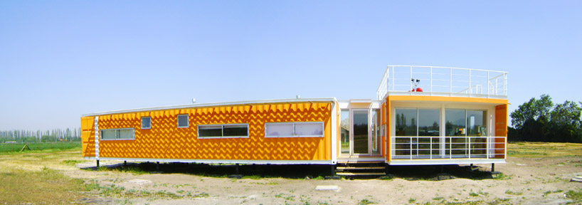 ARQtainer: liray house, chile