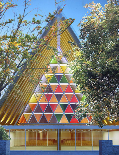 shigeru ban: christchurch NZ cardboard cathedral under construction