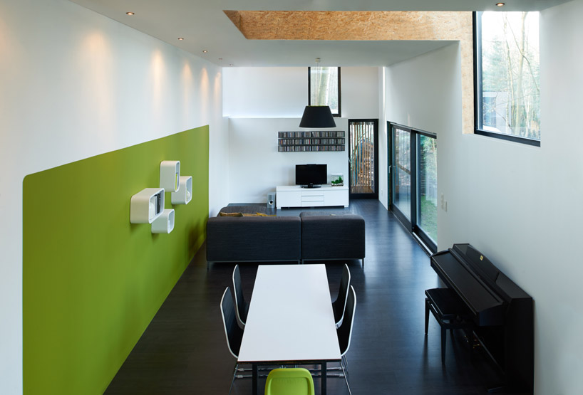 bamboo clad house in rotselaar by AST 77