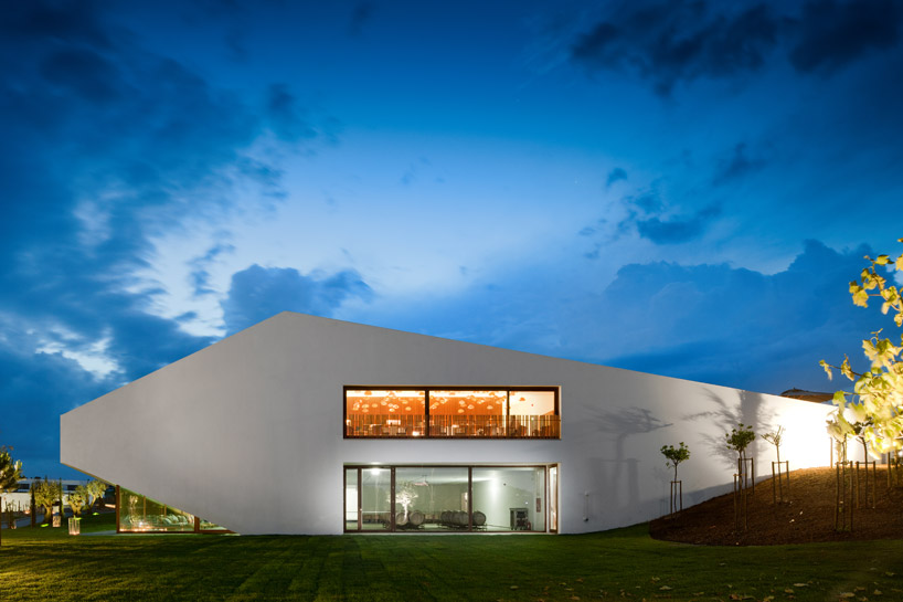 studio mk27: l'and vineyards interior design