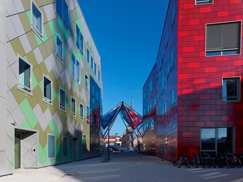 ANMA: ARTEM gallery and cosmopolitan promenade