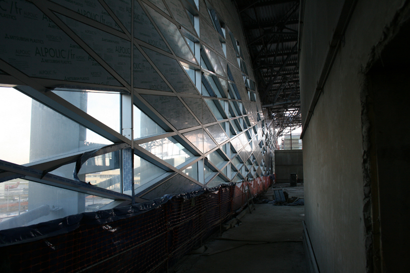 grimshaw architects: pulkovo airport phase 1 nears completion