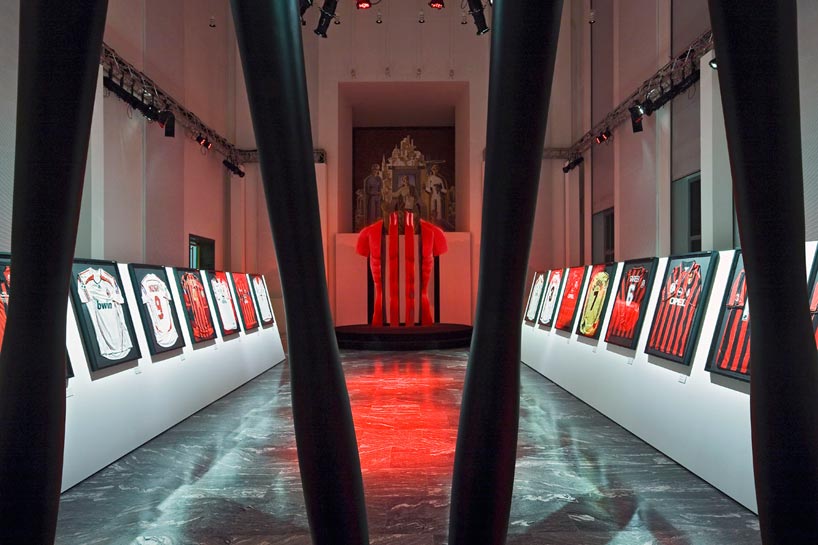 AC milan   seconda pelle exhibition design by fabio novembre