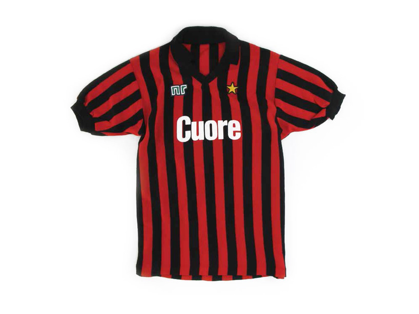 AC milan   seconda pelle exhibition design by fabio novembre