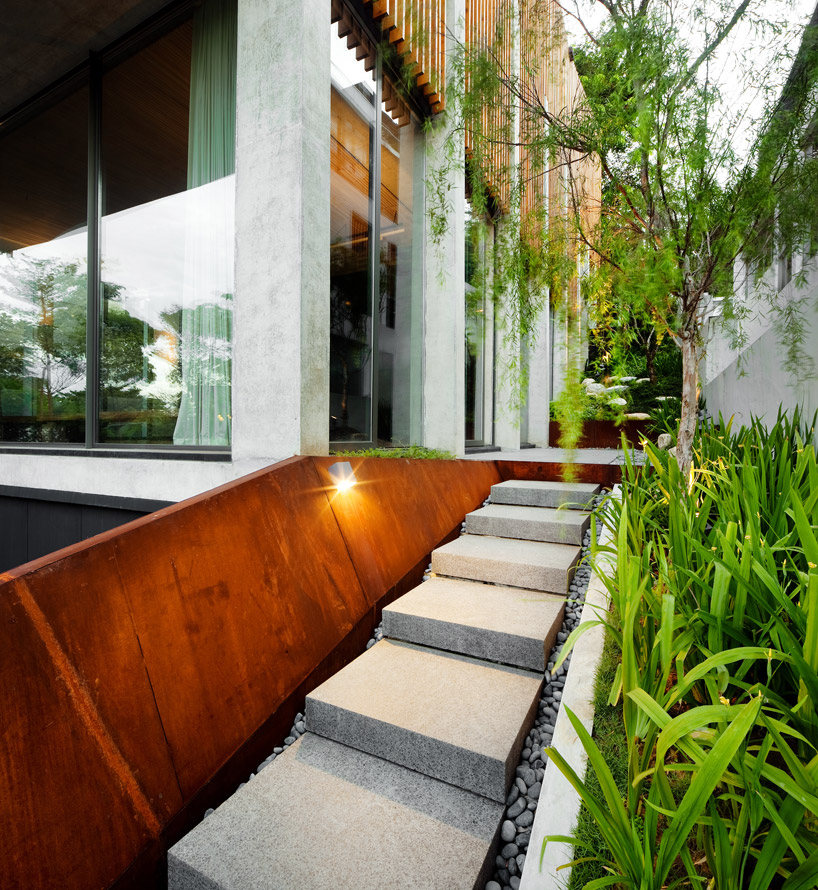 nicholas burns house singapore