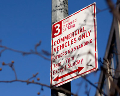 pentagram: new york city's redesigned parking signs