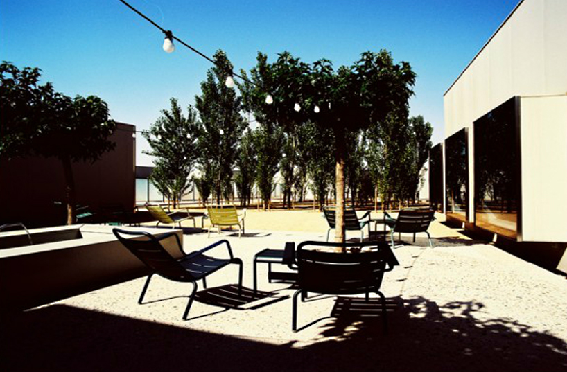 bardena_01 emiliano lopez monica rivera arquitectos: air of bardenas hotel