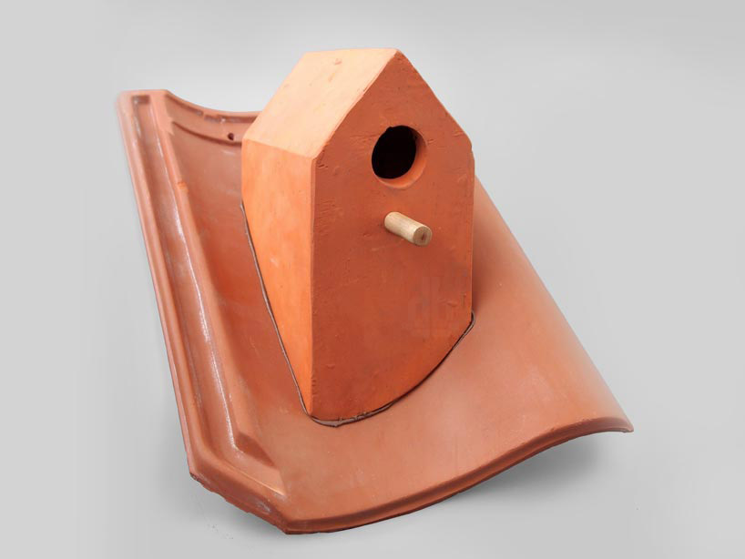 Tit nest box sloping roof - Laroy Group