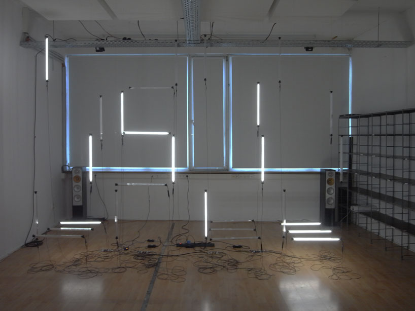 CL:OC   a kinetic installation by GROSSE 8