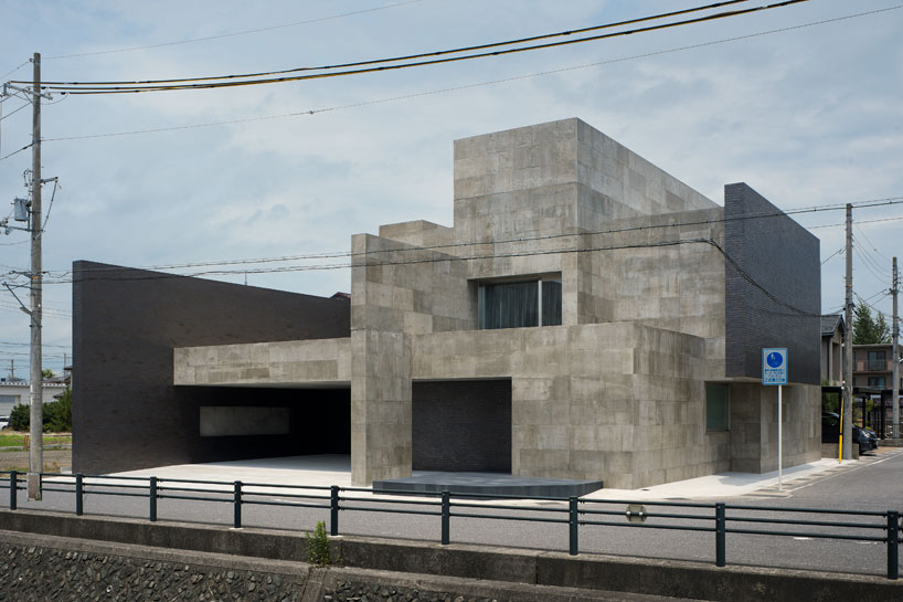 FORM / kouichi kimura architects: house of silence