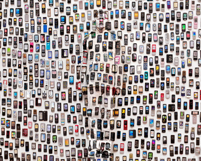invisible man liu bolin at galerie paris beijing