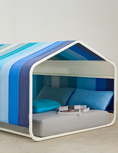 pause indoor hut by maurizio prina